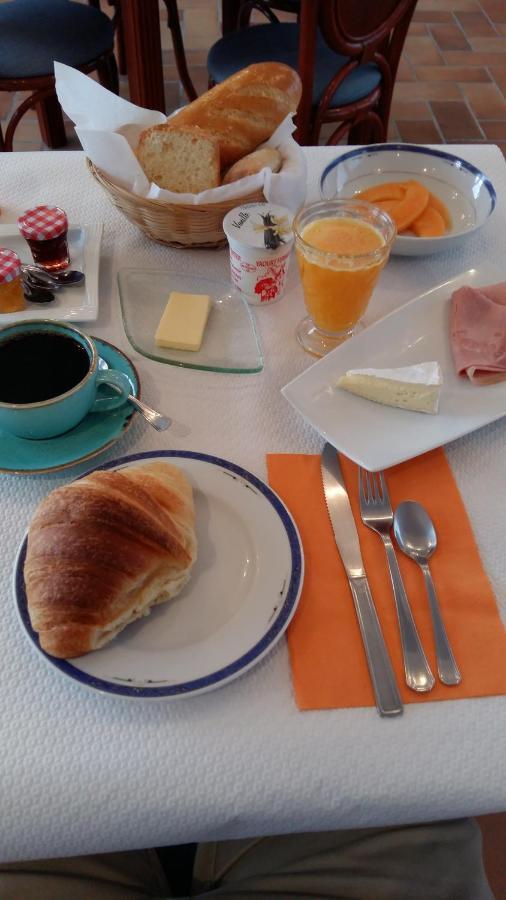 Hotel Les Esseppes L'Epine  외부 사진