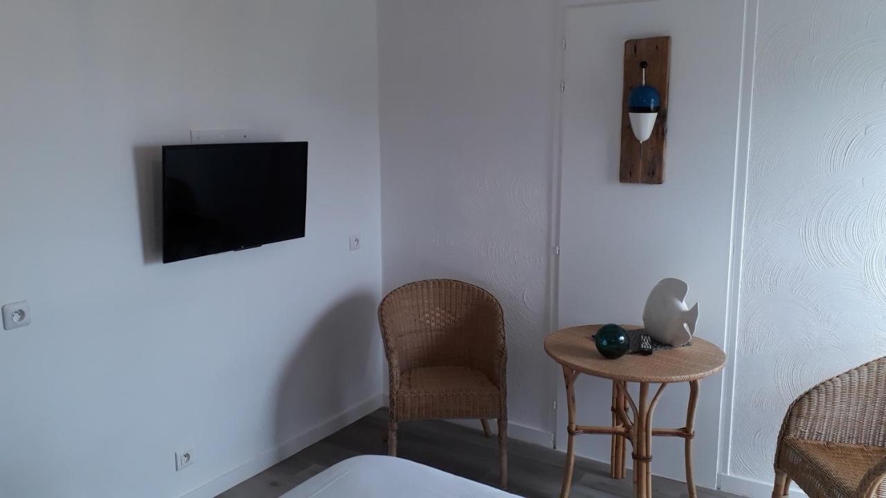 Hotel Les Esseppes L'Epine  외부 사진